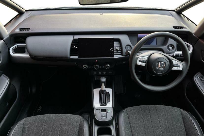 Honda Jazz 1.5 I-mmd Hybrid Sr Ecvt AE72TCV White #6