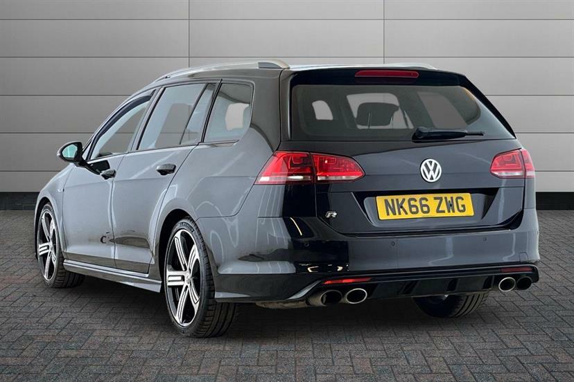 Volkswagen Golf 2.0 Tsi R Dsg NK66ZWG Black #3