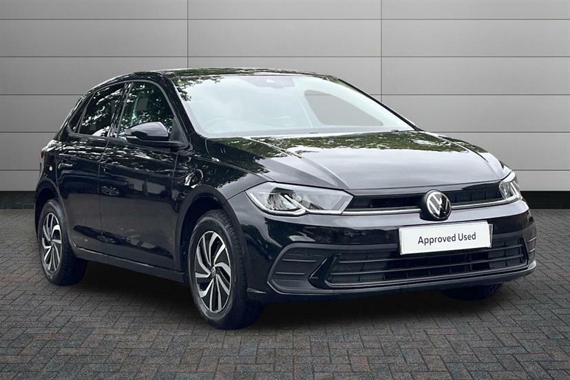 Volkswagen Polo 1.0 Tsi Life Dsg Black