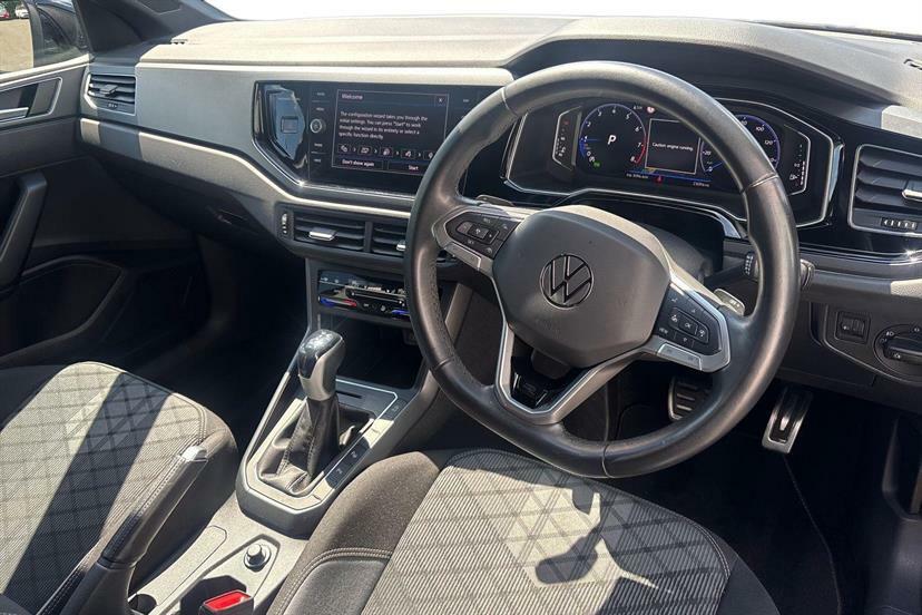 Volkswagen Taigo 1.0 Tsi 110 R-line Dsg EF72YLO Black #6