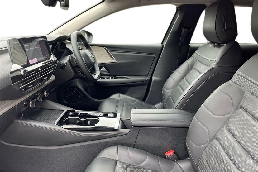 Citroen C5 X 1.6 Plug-in Hybrid 225 Shine Plus E-eat8 NA23JZF Grey #2