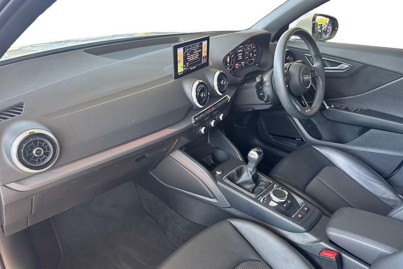 Audi Q2 35 Tfsi S Line Tech OW23VMO White #2