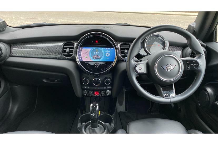 Mini Convertible 1.5 Cooper Exclusive XX72MLT Yellow #4