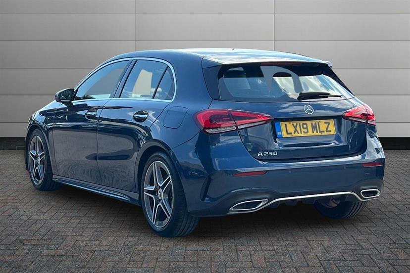 Mercedes-Benz A Class A250 Amg Line Premium Plus Blue #3