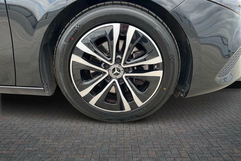 Mercedes-Benz A Class A180 Sport Executive KP25FUJ Black #4