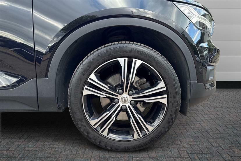 Volvo XC40 2.0 D4 190 Inscription Pro Awd Geartronic KP19XBU Black #5