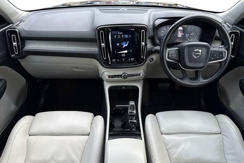 Volvo XC40 2.0 D4 190 Inscription Pro Awd Geartronic KP19XBU Black #6