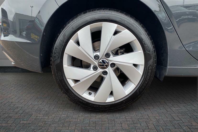 Volkswagen Golf 1.5 Tsi 150 Style MC75WVD Grey #5
