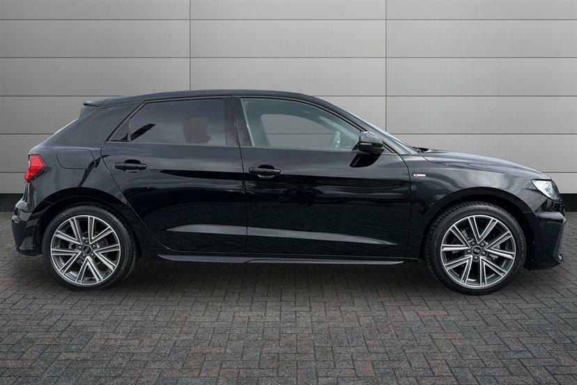 Audi A1 30 Tfsi S Line S Tronic EO75ZNE Black #4