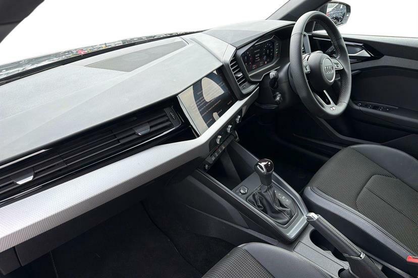 Audi A1 30 Tfsi S Line S Tronic EO75ZNE Black #2