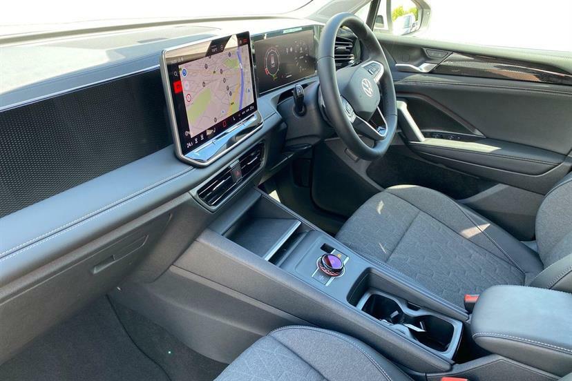 Volkswagen Tiguan 1.5 Etsi 150 Match Dsg ML75XON White #2