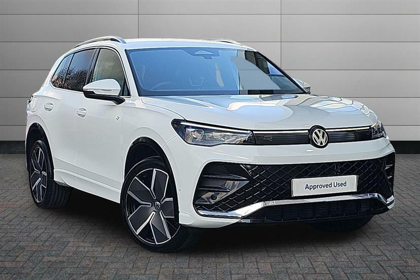 Volkswagen Tiguan 1.5 Etsi 150 R-line Dsg White