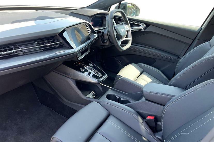 Audi Q4 E Tron 210Kw 45 82Kwh Black Edition EA26VDC #2
