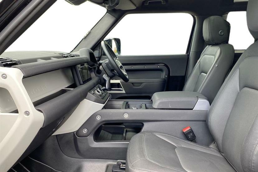 Land Rover Defender 90 3.0 D250 X-dynamic Se 90 DE23FSC Black #3