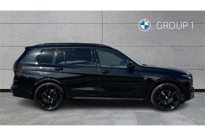 BMW X7 Xdrive40i Mht M Sport Step Black #3
