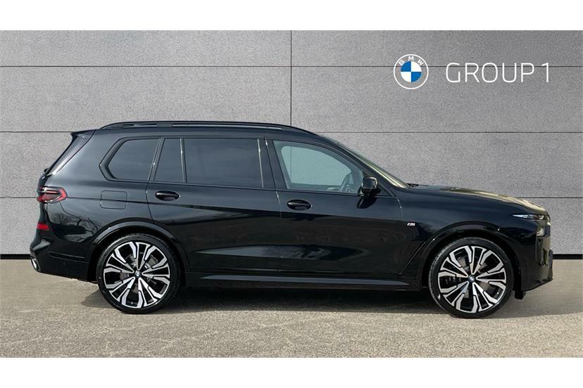 BMW X7 Xdrive40d Mht M Sport Step RX26FFM Black #3