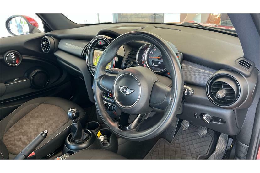 Mini Hatch 1.5 Cooper HK14KZZ Red #6