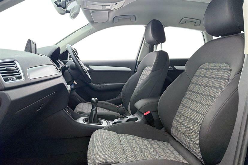 Audi Q3 1.4T Fsi Se LL65NTT Grey #2
