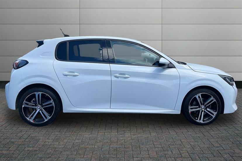 Peugeot 208 1.2 Puretech 100 Allure FE70GXX White #4