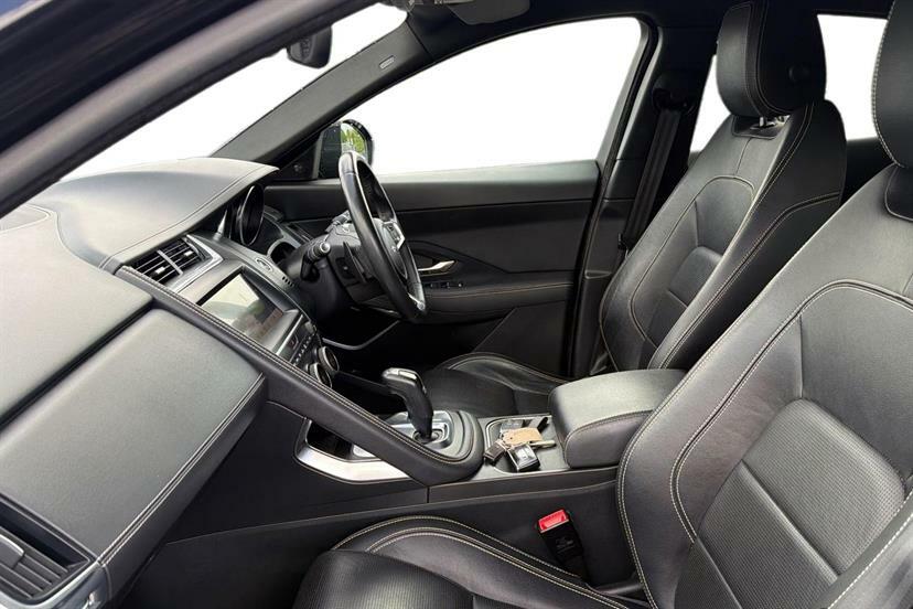 Jaguar E-Pace 2.0 R-dynamic Se HR19FOD Black #3