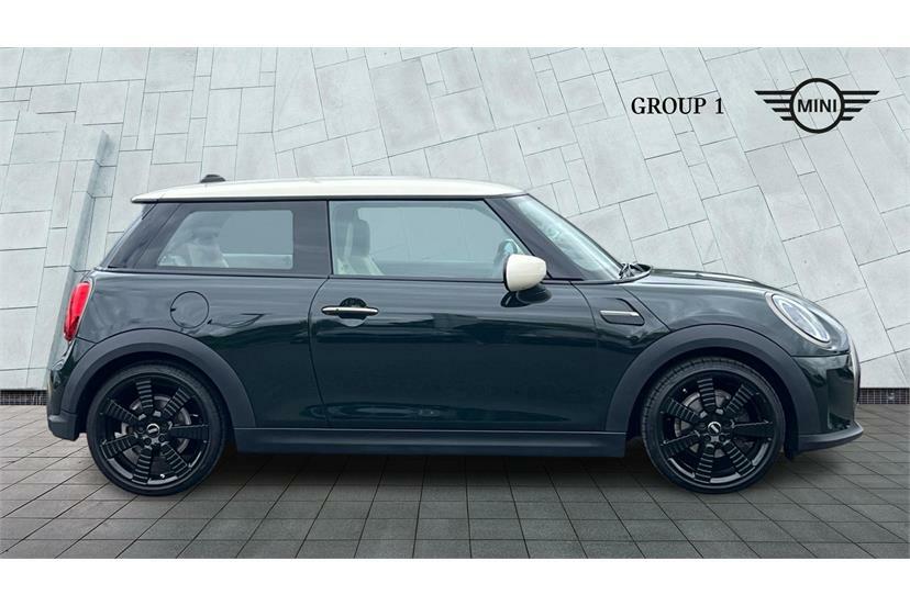 Mini Hatch 1.5 Cooper Resolute Edition GY23BYX Green #3