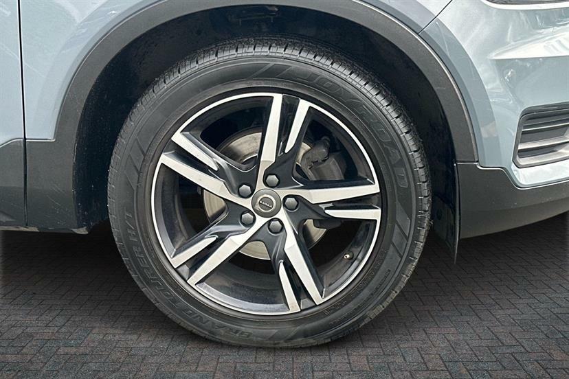 Volvo XC40 1.5 T3 163 R Design Geartronic FX22LYH Grey #5