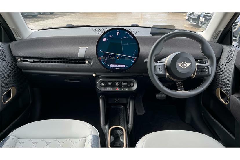 Mini Hatch 160Kw Se Classic 54Kwh GF74WMM Black #4