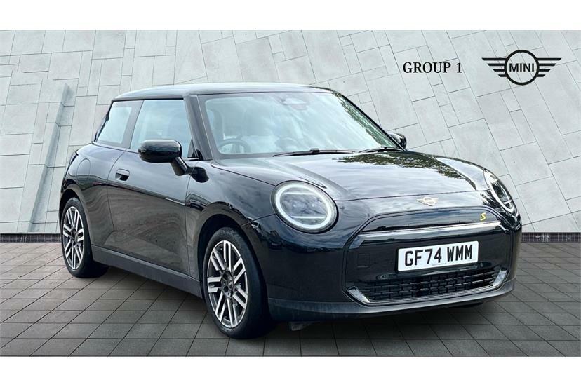 Mini Hatch 160Kw Se Classic 54Kwh Black