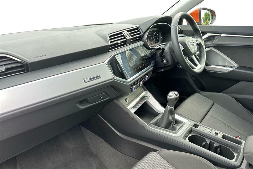 Audi Q3 35 Tfsi Sport Orange #2