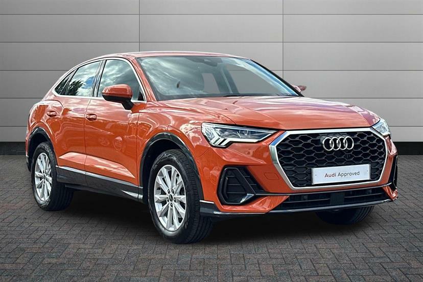 Audi Q3 35 Tfsi Sport Orange