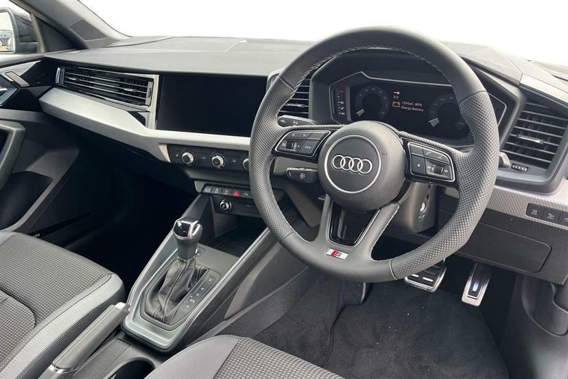 Audi A1 30 Tfsi S Line S Tronic Tech Pack LN26KWG Black #6