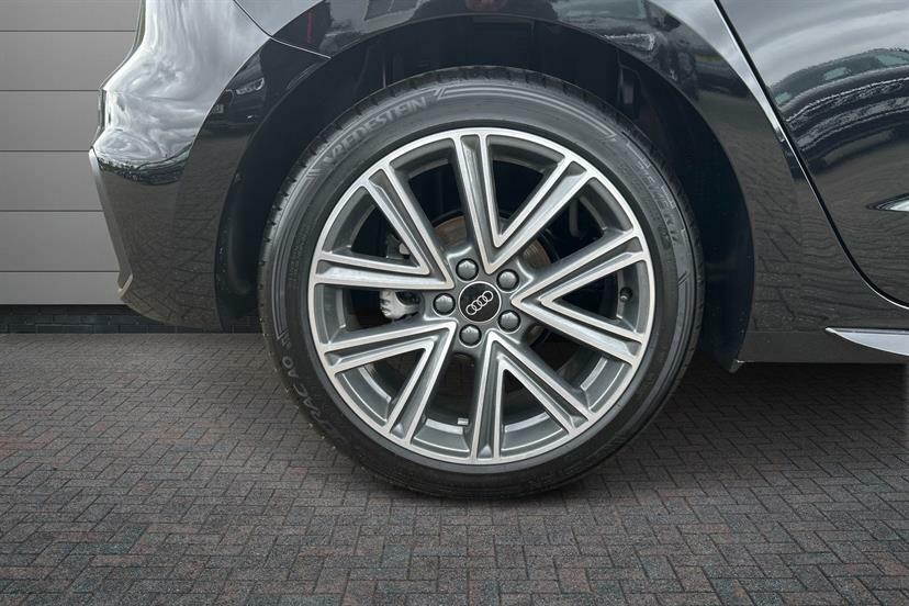 Audi A1 30 Tfsi S Line S Tronic Tech Pack LN26KWT Black #5