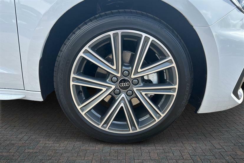 Audi A1 30 Tfsi S Line S Tronic Tech Pack LN26KUY White #5