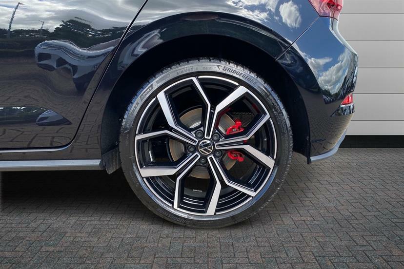 Volkswagen Polo 2.0 Tsi Gti Dsg MC75ZGW Black #5