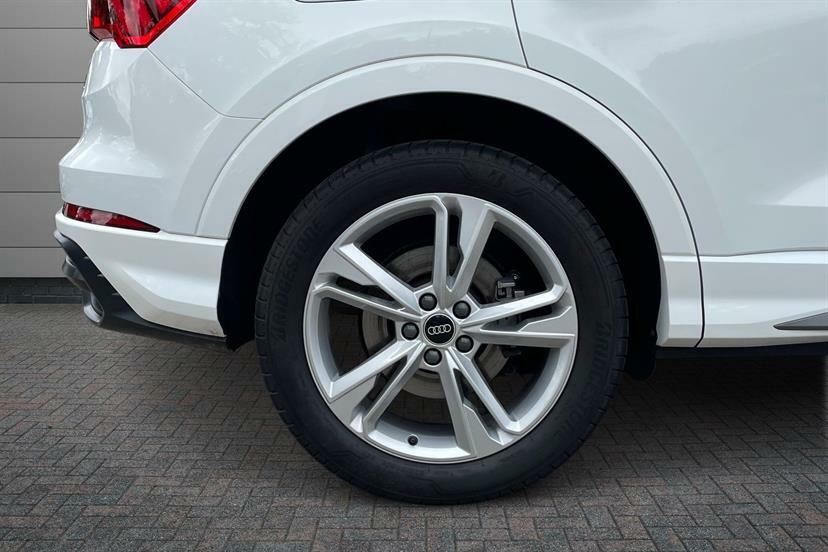 Audi Q3 40 Tfsi Quattro S Line S Tronic LR22UDH White #5