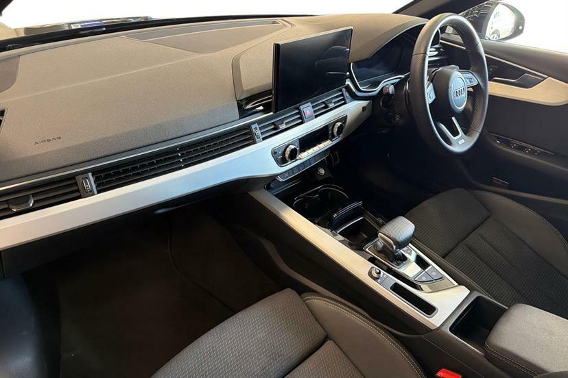 Audi A4 40 Tfsi 204 S Line S Tronic RO24DNE Black #2