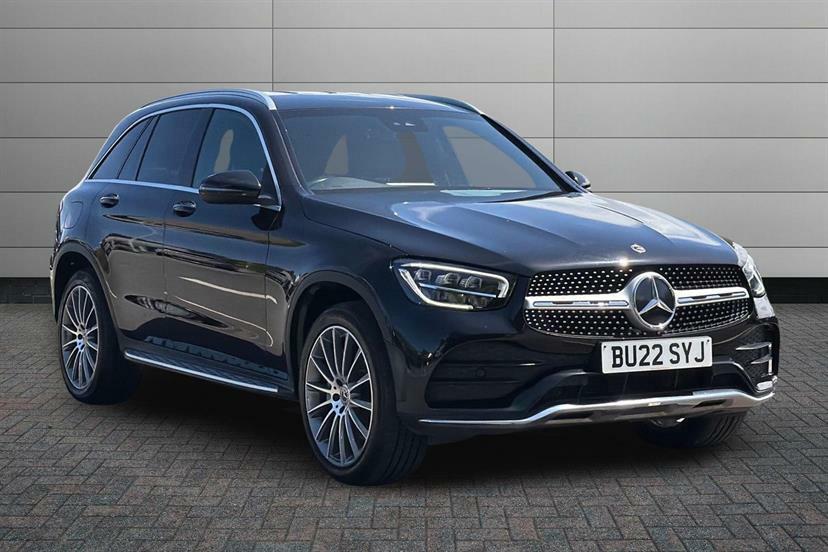 Mercedes-Benz GLC Class 300E 4Matic Amg Line Premium 9G-tronic Black