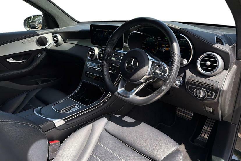 Mercedes-Benz GLC Class 300E 4Matic Amg Line Premium 9G-tronic BU22SYJ Black #5