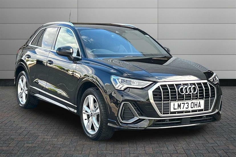 Audi Q3 35 Tfsi S Line S Tronic Comfortsound Pack Black
