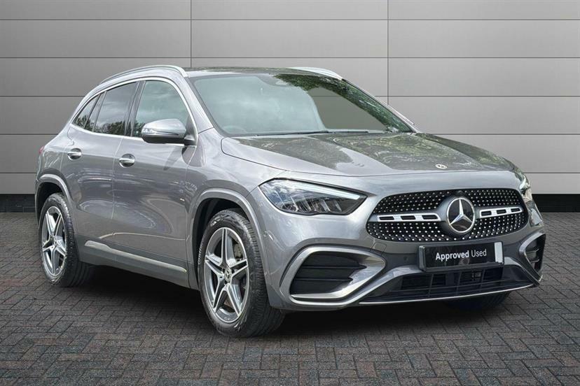 Mercedes-Benz GLA Class 200 Amg Line Executive Grey