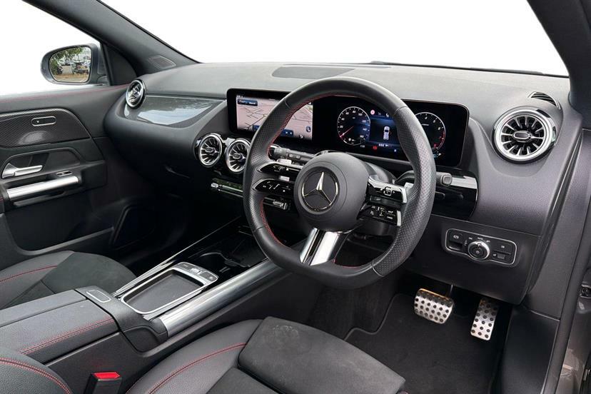 Mercedes-Benz GLA Class 200 Amg Line Executive CY24BMV Grey #5