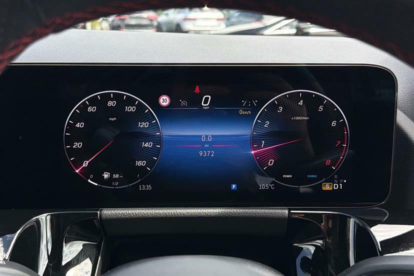 Mercedes-Benz GLA Class 200 Amg Line Executive CY24BMV Grey #6