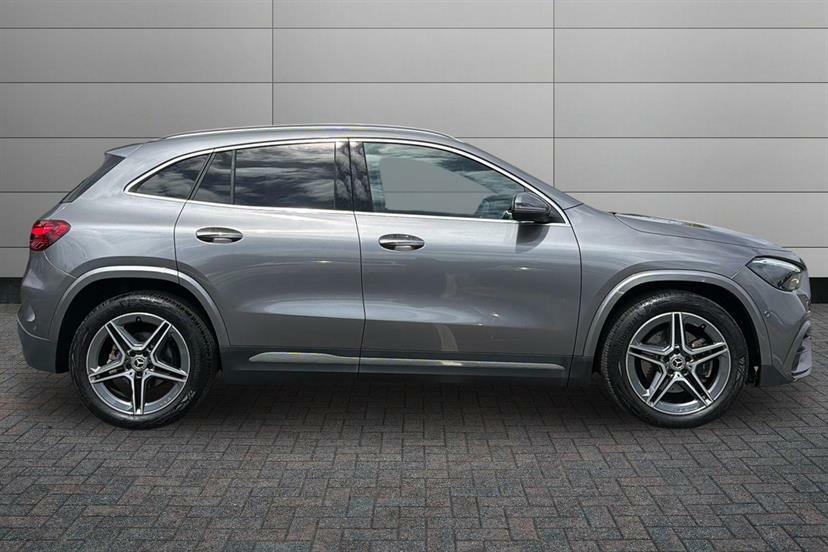 Mercedes-Benz GLA Class 200 Amg Line Executive CY24BMV Grey #3