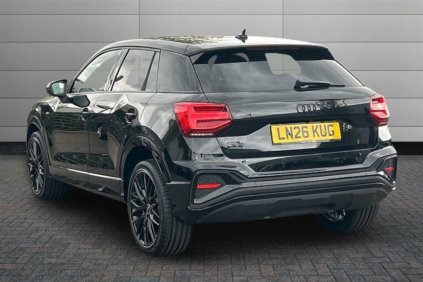 Audi Q2 35 Tfsi Black Edition S Tronic Tech LN26KUG Black #3