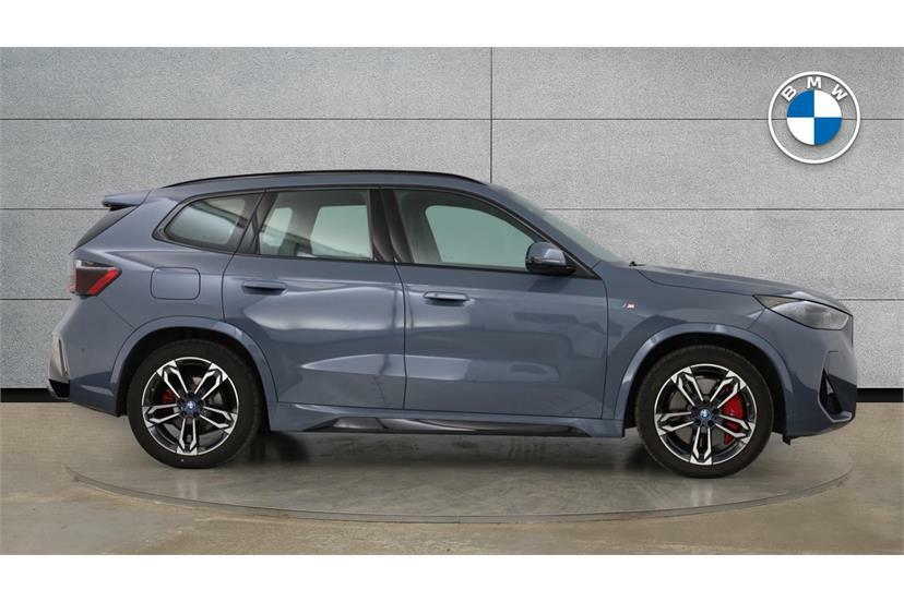 BMW iX1 230Kw Xdrive30 M Sport 65Kwh YA25UKG  #3