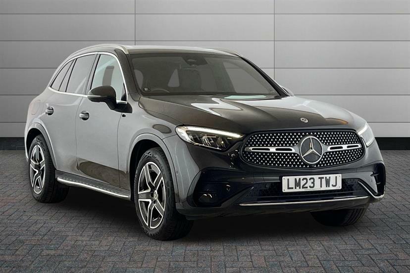 Mercedes-Benz GLC Class 300 4Matic Amg Line 9G-tronic Grey