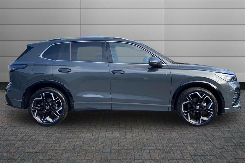 Volkswagen Tiguan 1.5 Etsi 150 R-line Dsg MV26YRG Grey #4