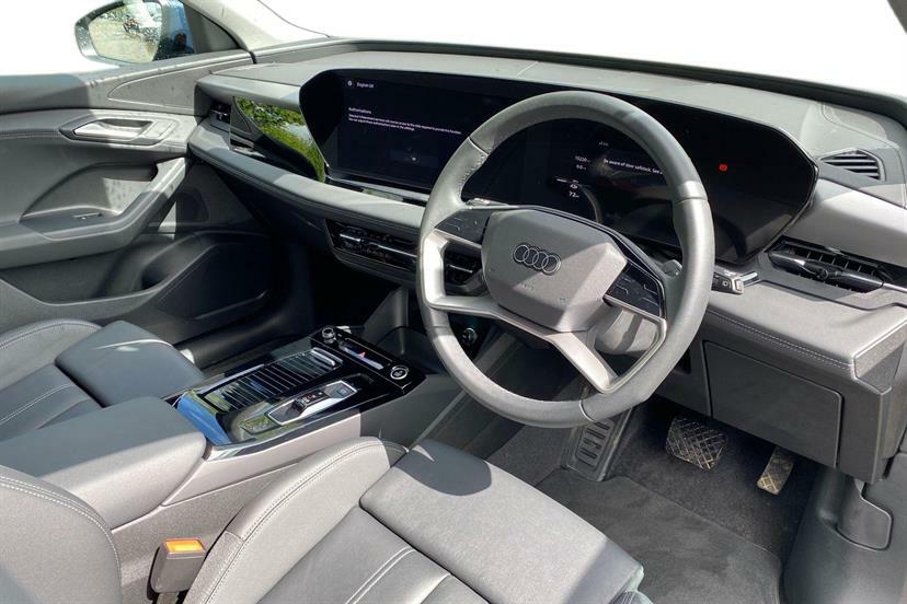 Audi Q6 E-Tron 225Kw Performance 100Kwh Sport RJ74UJP Blue #6