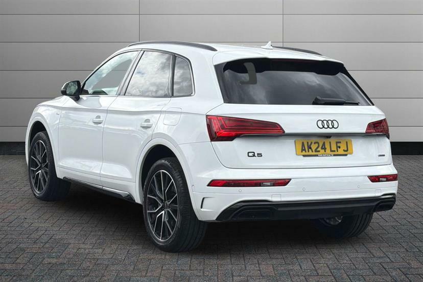 Audi Q5 50 Tfsi E Quattro Black Edition S Tronic White #3