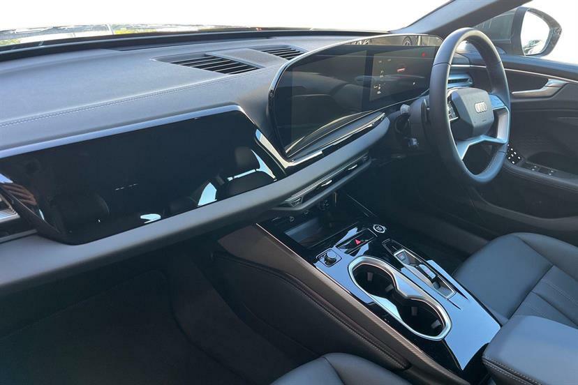 Audi A6 2.0 Tfsi 204 Sport S Tronic LS26GBV Blue #2